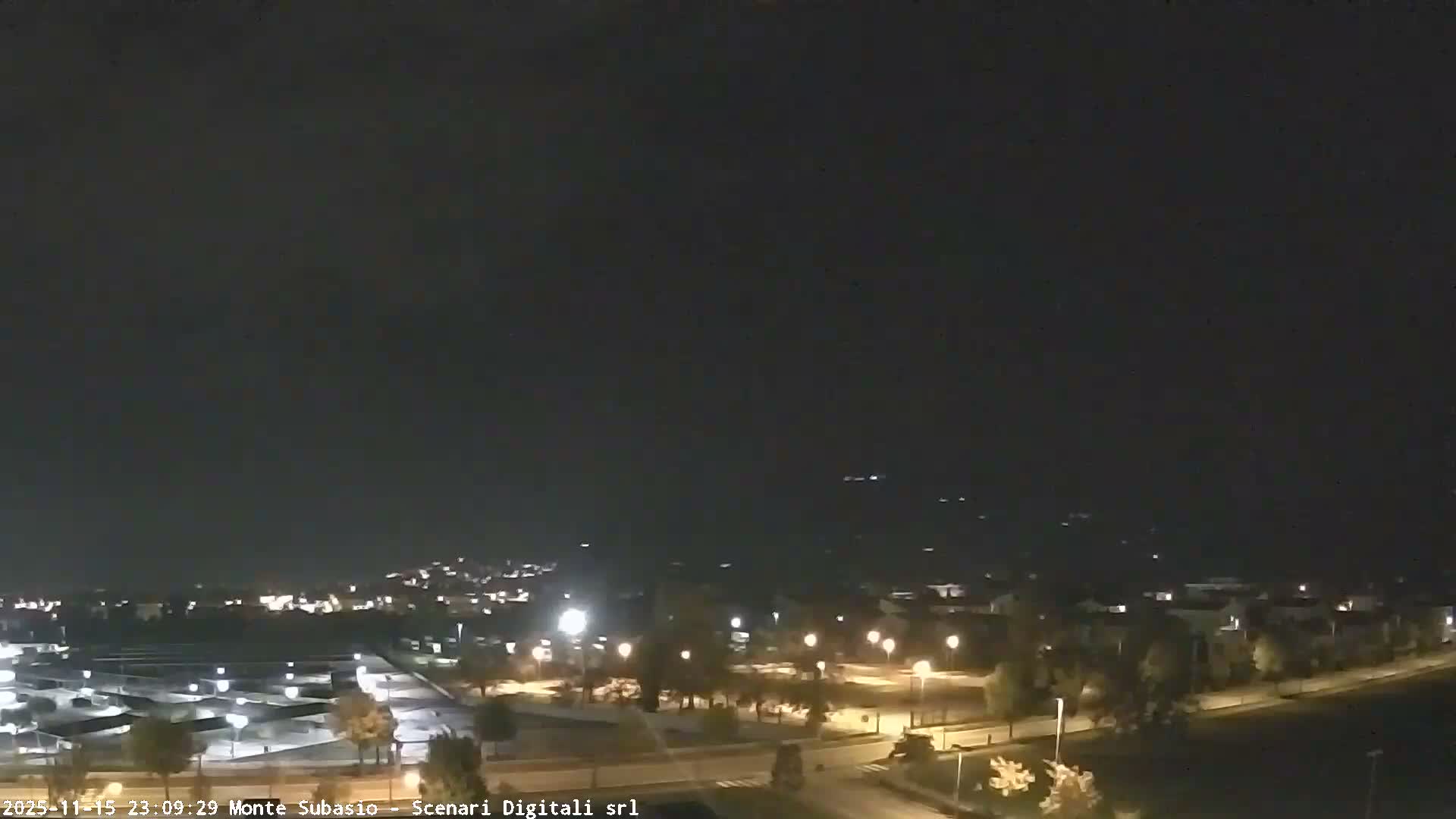Strada Monte Subasio Mount View & Foligno City Skyline Live Cam - Foligno, Perugia, Umbria, Italy