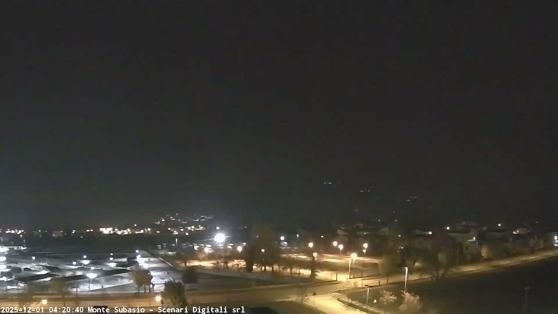 Strada Monte Subasio Mount View & Foligno City Skyline Live Cam - Foligno, Perugia, Umbria, Italy