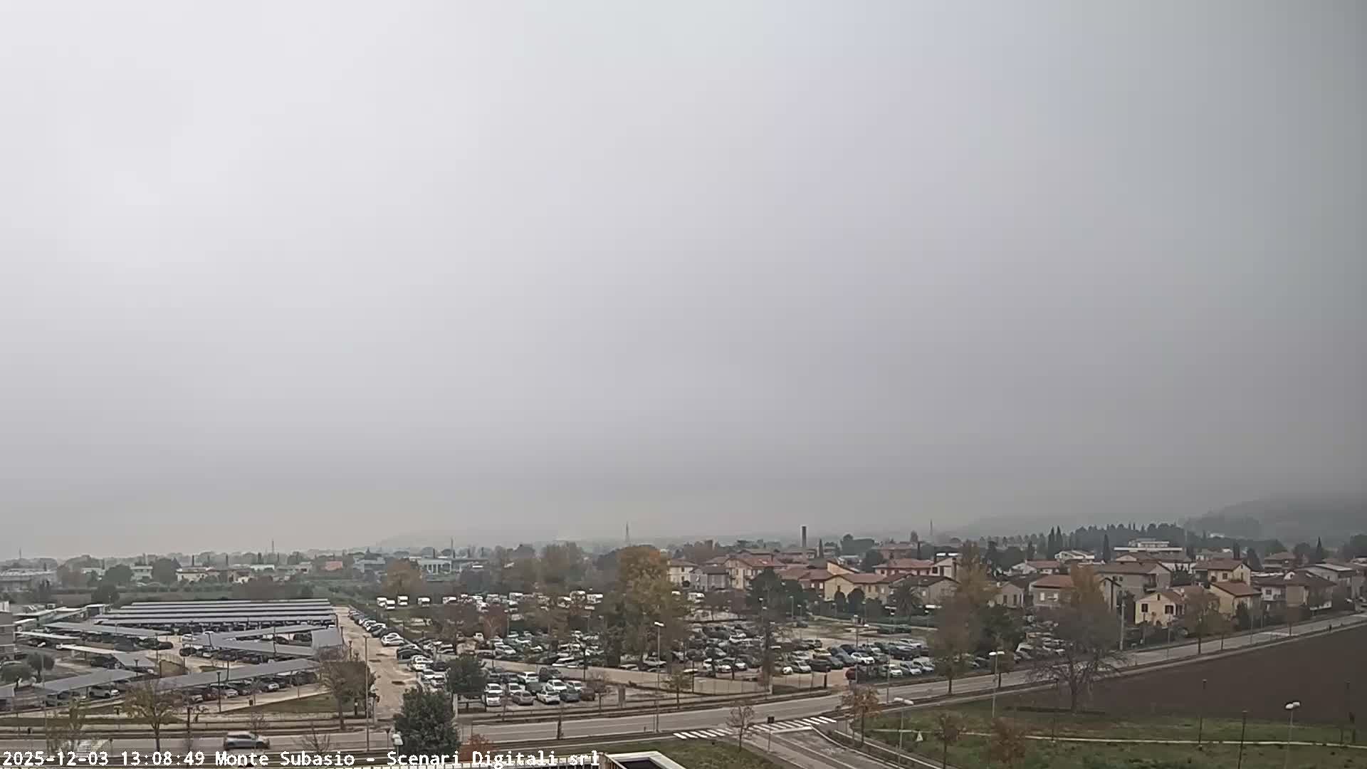 Strada Monte Subasio Mount View & Foligno City Skyline Live Cam - Foligno, Perugia, Umbria, Italy