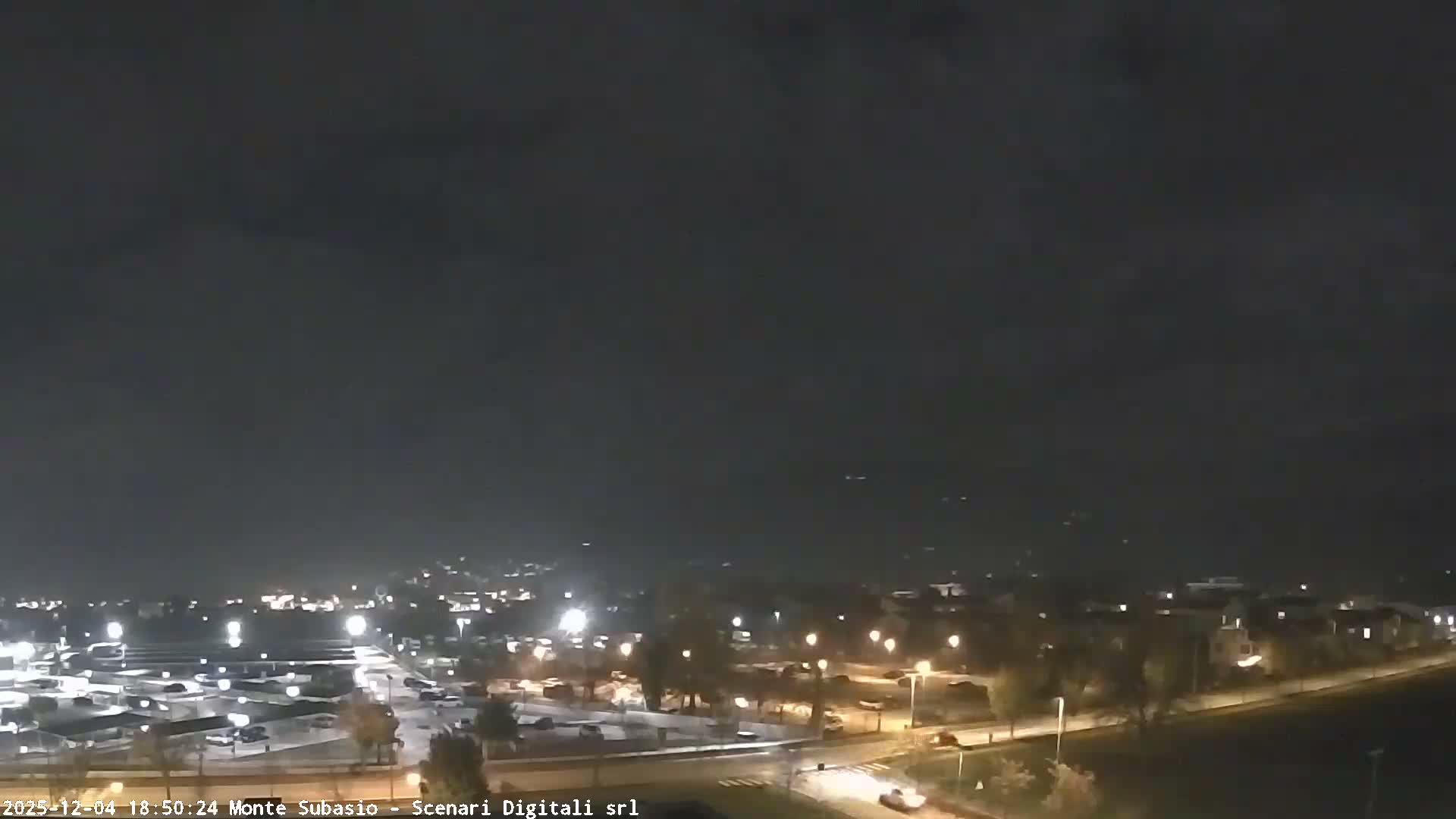 Strada Monte Subasio Mount View & Foligno City Skyline Live Cam - Foligno, Perugia, Umbria, Italy