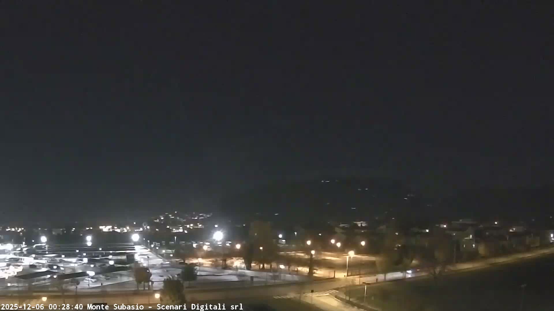 Strada Monte Subasio Mount View & Foligno City Skyline Live Cam - Foligno, Perugia, Umbria, Italy