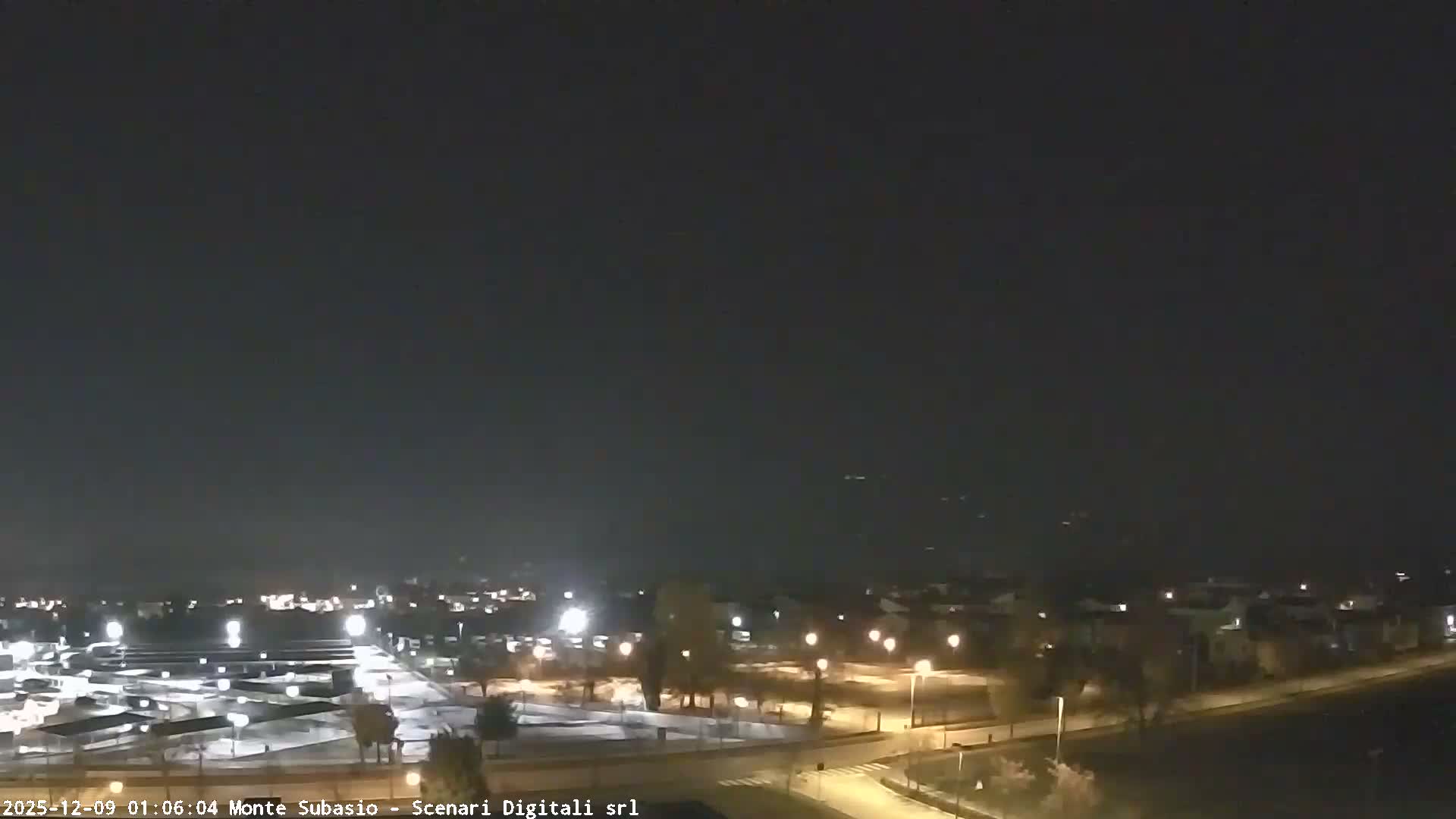 Strada Monte Subasio Mount View & Foligno City Skyline Live Cam - Foligno, Perugia, Umbria, Italy