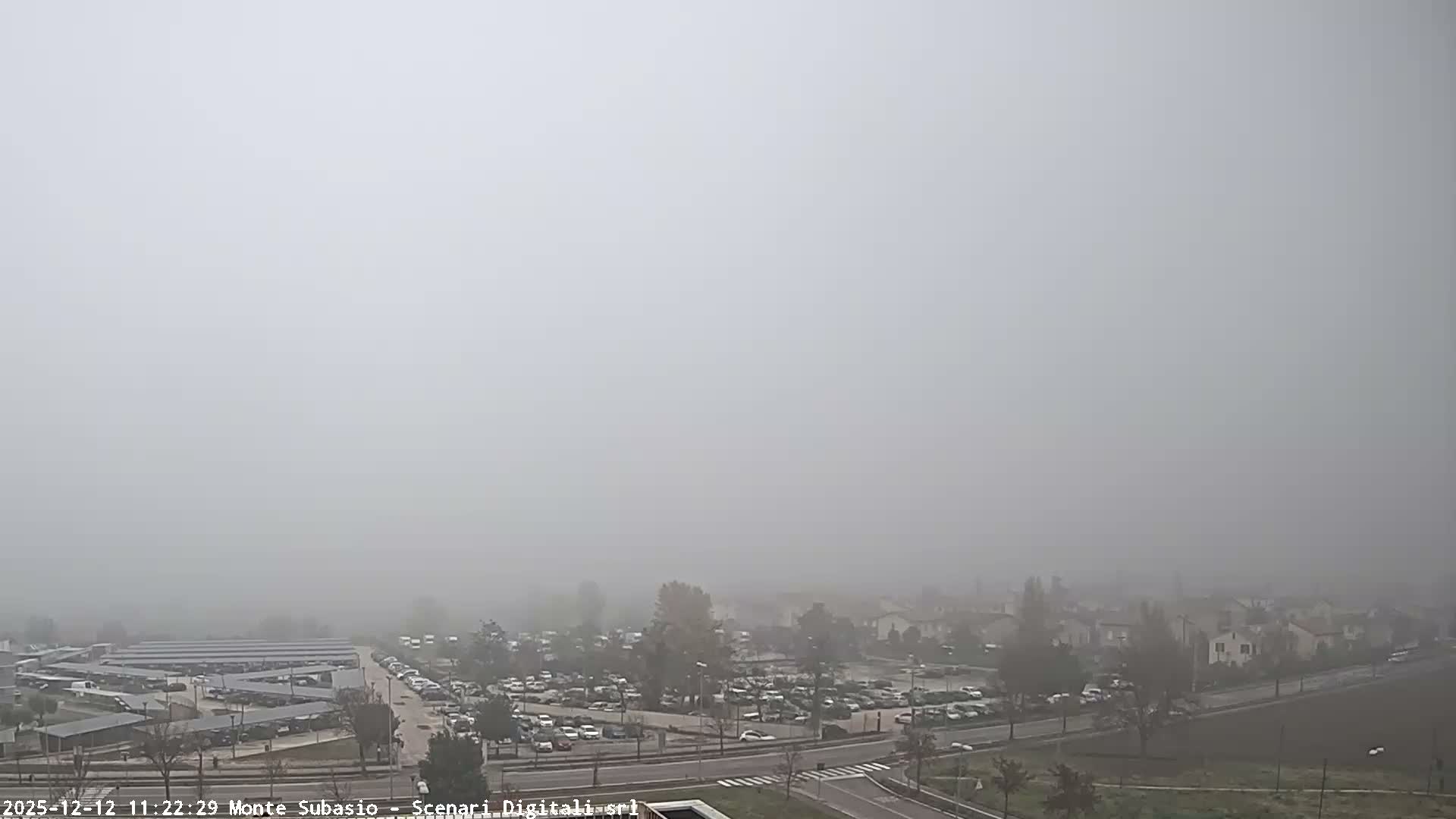 Strada Monte Subasio Mount View & Foligno City Skyline Live Cam - Foligno, Perugia, Umbria, Italy