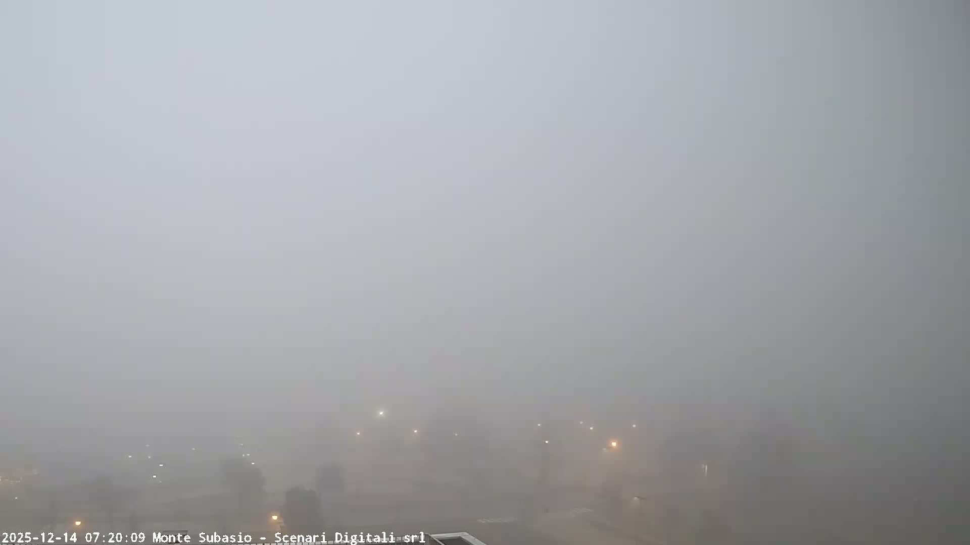 Strada Monte Subasio Mount View & Foligno City Skyline Live Cam - Foligno, Perugia, Umbria, Italy