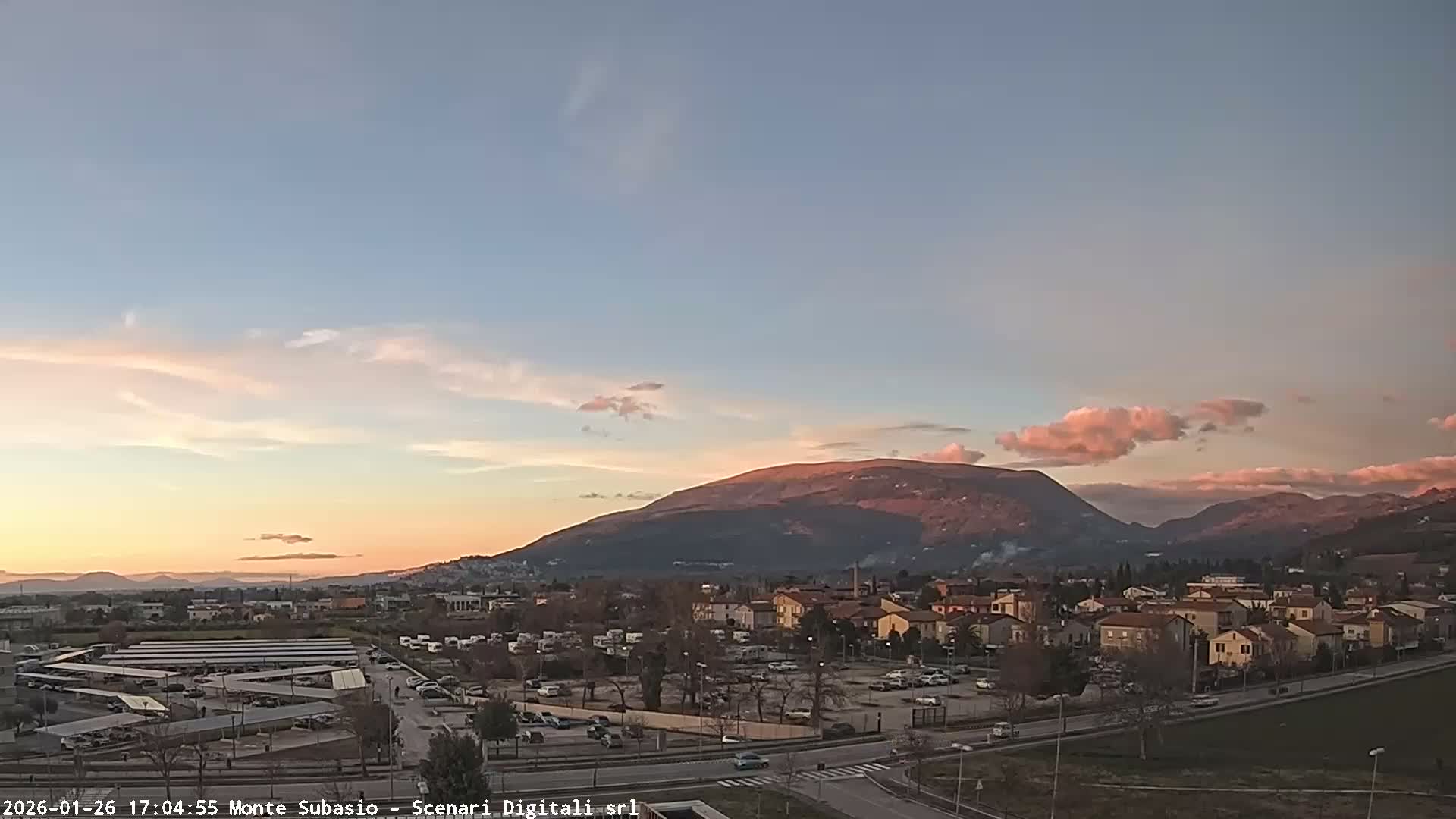 Strada Monte Subasio Mount View & Foligno City Skyline Live Cam - Foligno, Perugia, Umbria, Italy