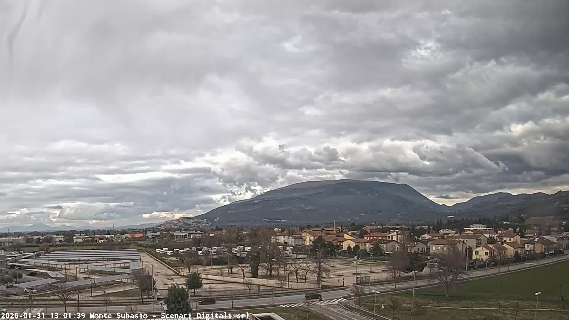 Strada Monte Subasio Mount View & Foligno City Skyline Live Cam - Foligno, Perugia, Umbria, Italy