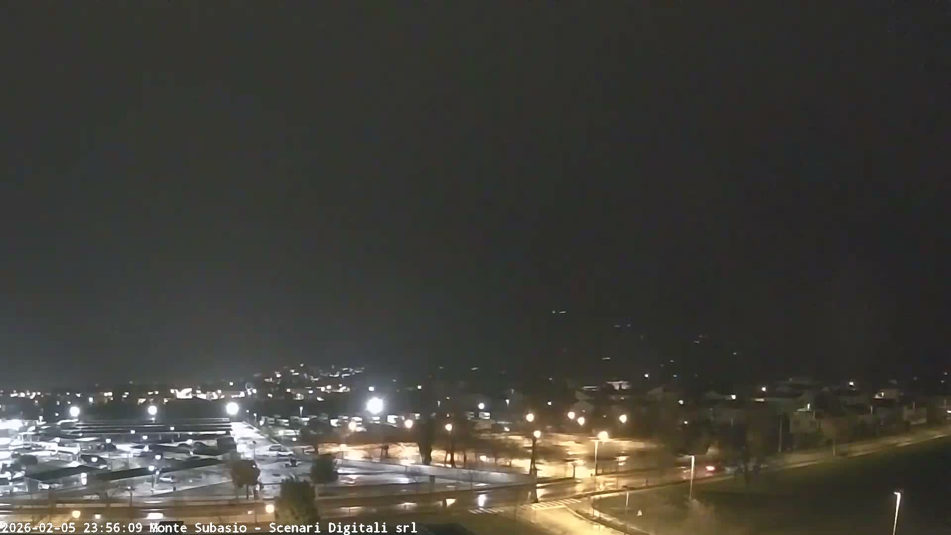 Strada Monte Subasio Mount View & Foligno City Skyline Live Cam - Foligno, Perugia, Umbria, Italy