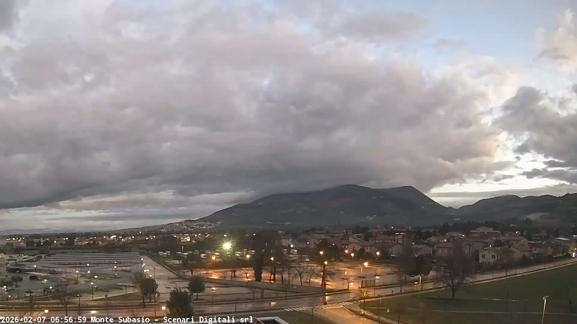 Strada Monte Subasio Mount View & Foligno City Skyline Live Cam - Foligno, Perugia, Umbria, Italy