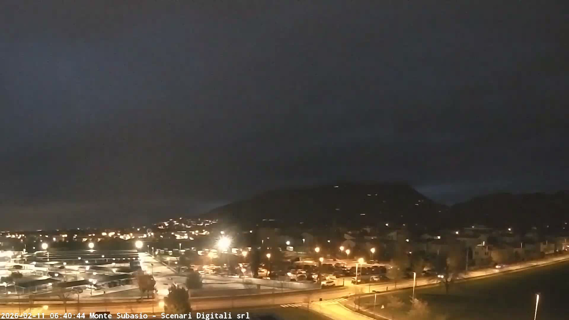 Strada Monte Subasio Mount View & Foligno City Skyline Live Cam - Foligno, Perugia, Umbria, Italy