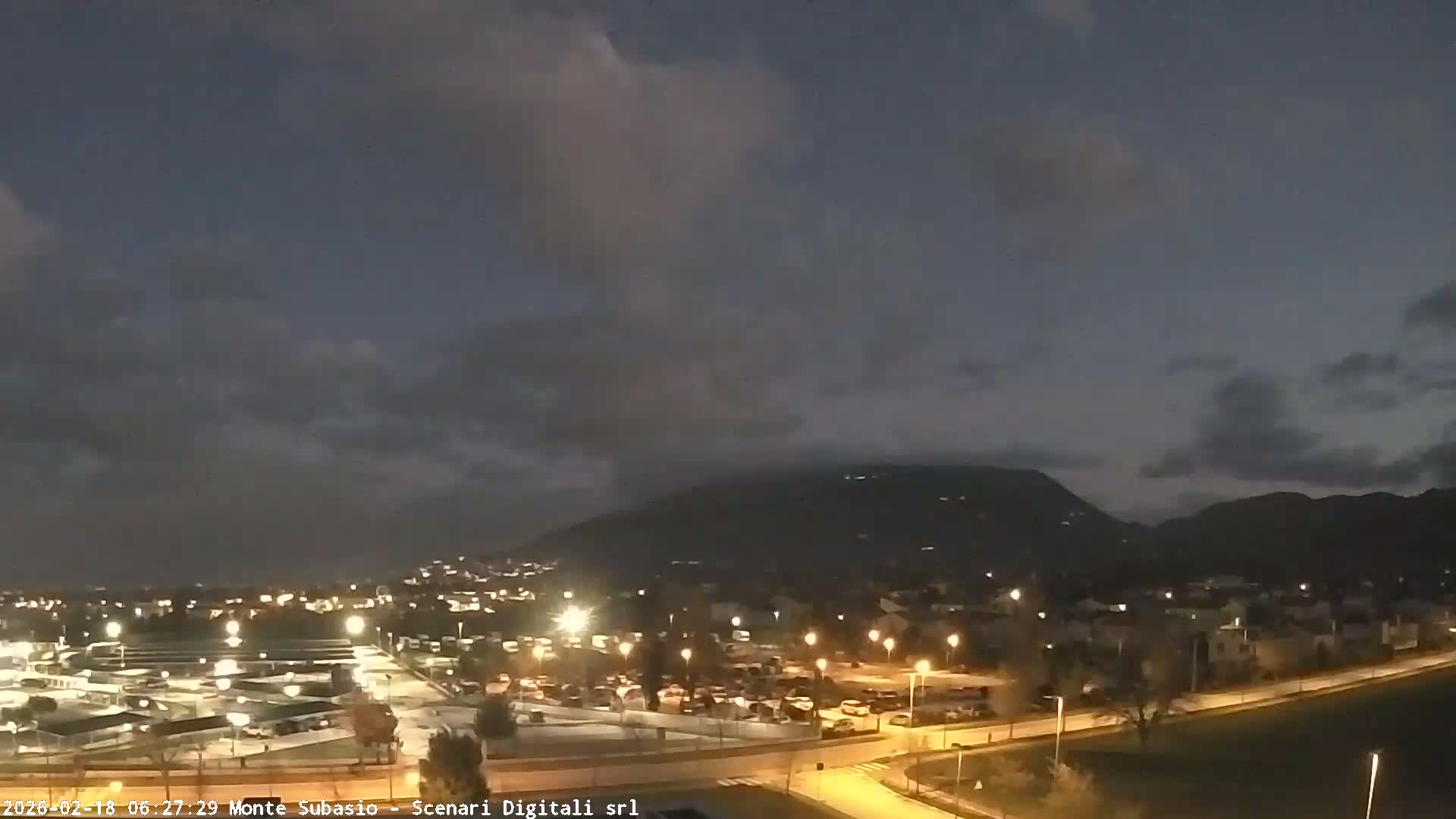 Strada Monte Subasio Mount View & Foligno City Skyline Live Cam - Foligno, Perugia, Umbria, Italy
