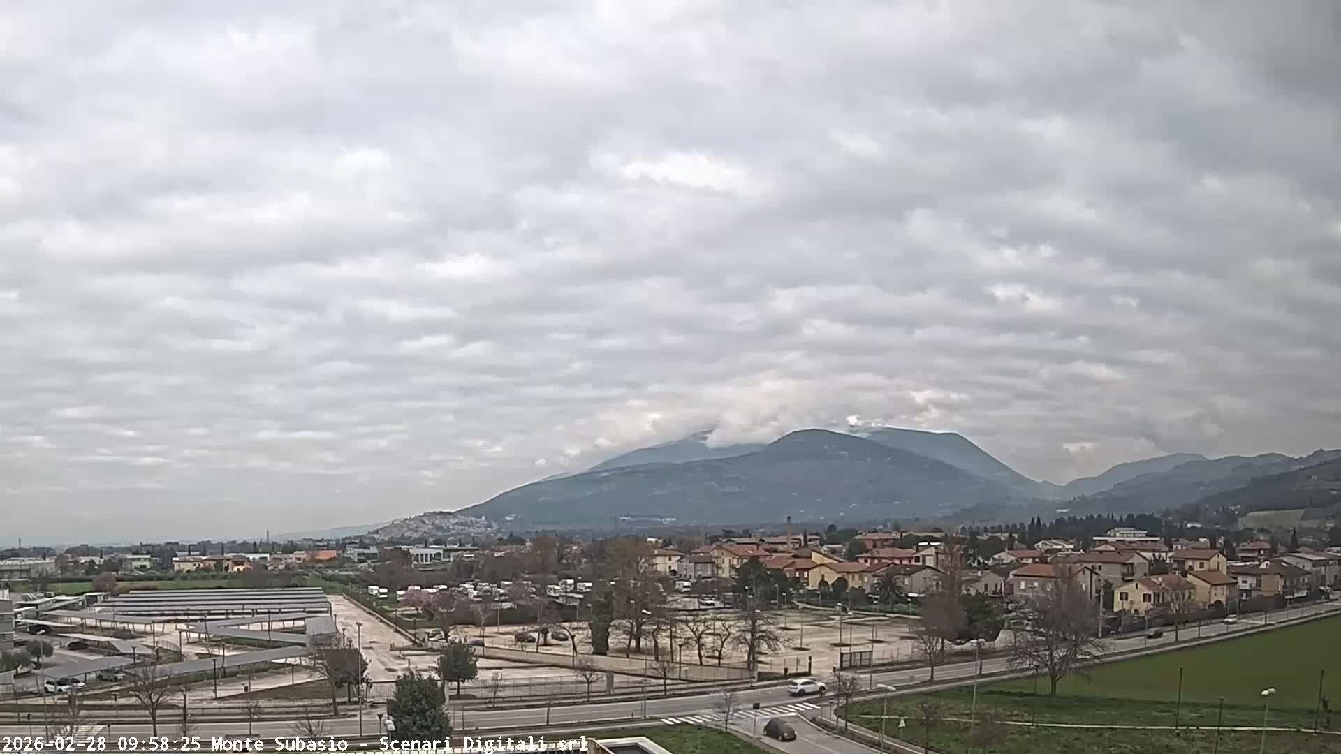 Strada Monte Subasio Mount View & Foligno City Skyline Live Cam - Foligno, Perugia, Umbria, Italy