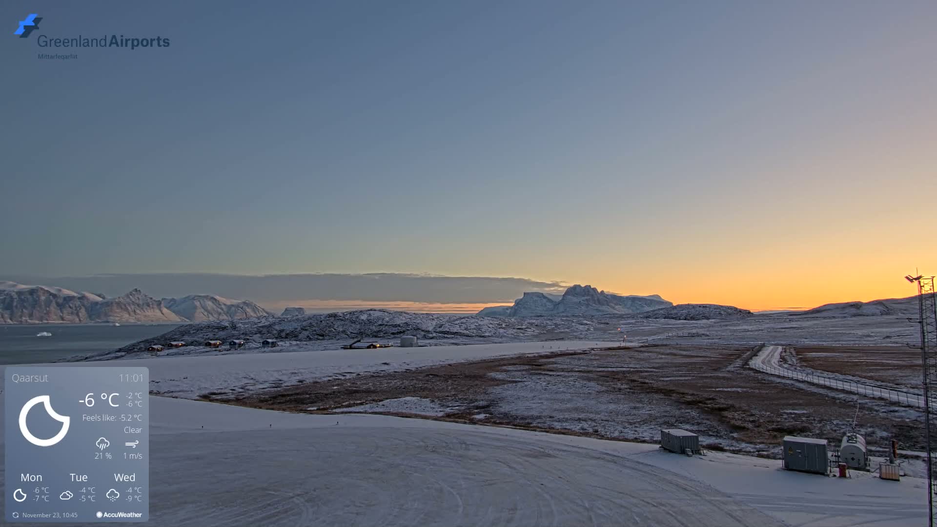 Qaarsut Airport (Mittarfik Qaarsut) East Towards View Live Cam JQA / BGUQ  - Qaarsut, Avannaata, Greenland, Denmark