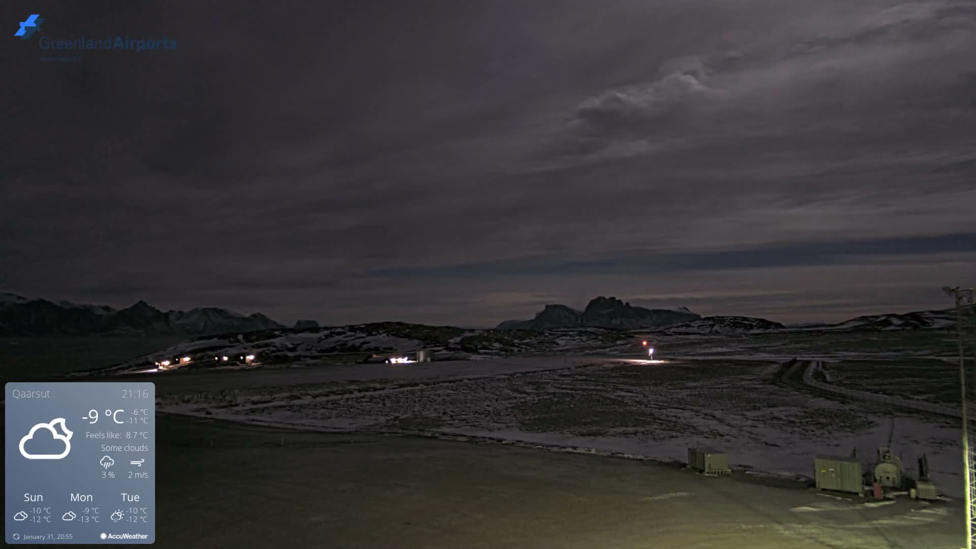Qaarsut Airport (Mittarfik Qaarsut) East Towards View Live Cam JQA / BGUQ  - Qaarsut, Avannaata, Greenland, Denmark