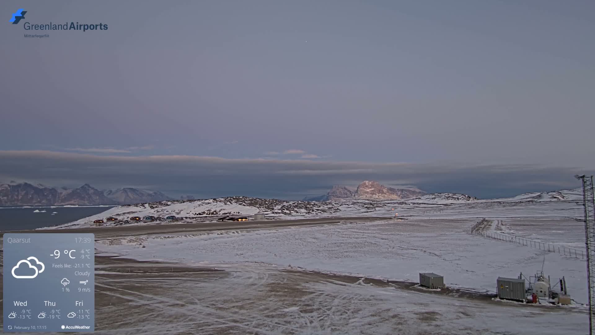 Qaarsut Airport (Mittarfik Qaarsut) East Towards View Live Cam JQA / BGUQ  - Qaarsut, Avannaata, Greenland, Denmark