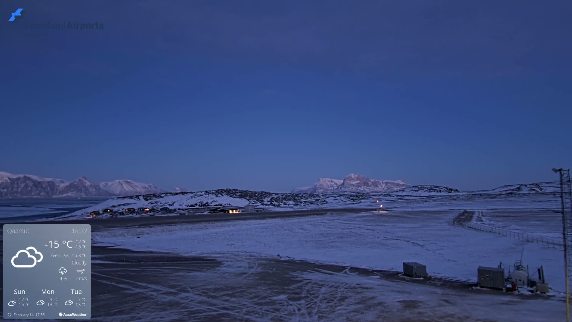 Qaarsut Airport (Mittarfik Qaarsut) East Towards View Live Cam JQA / BGUQ  - Qaarsut, Avannaata, Greenland, Denmark