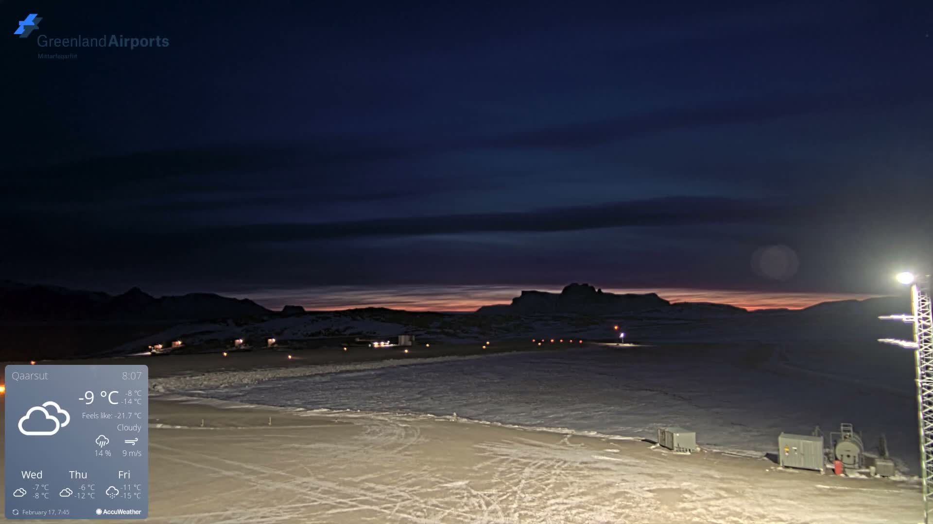 Qaarsut Airport (Mittarfik Qaarsut) East Towards View Live Cam JQA / BGUQ  - Qaarsut, Avannaata, Greenland, Denmark