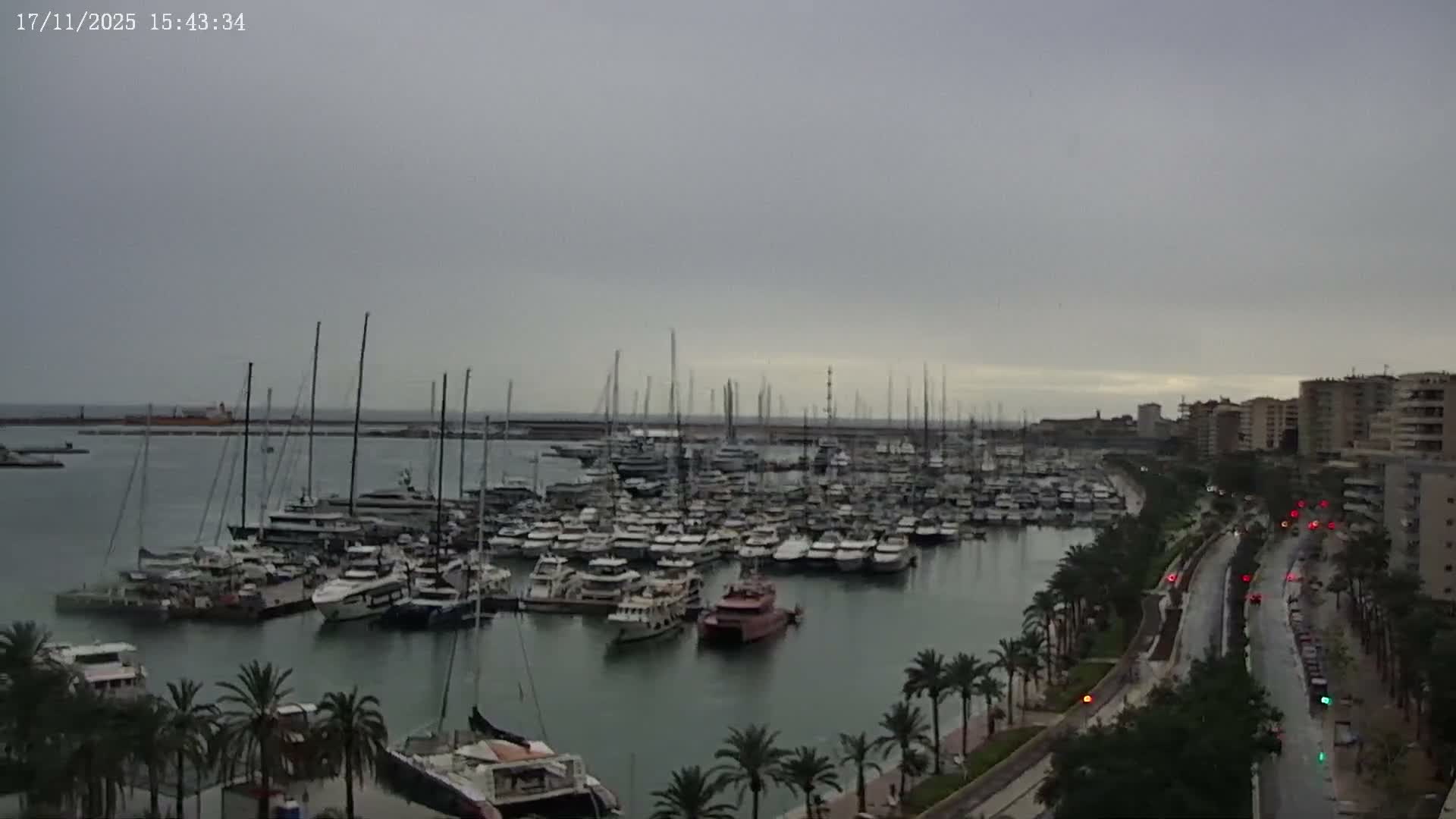 Palma de Mallorca, Paseo Maritimo (Av. de Gabriel Roca) & Marina Port de Mallorca Live Cam -Son Armadams, Ponent Discrict, Palma de Mallorca, Balearic Island, Spain