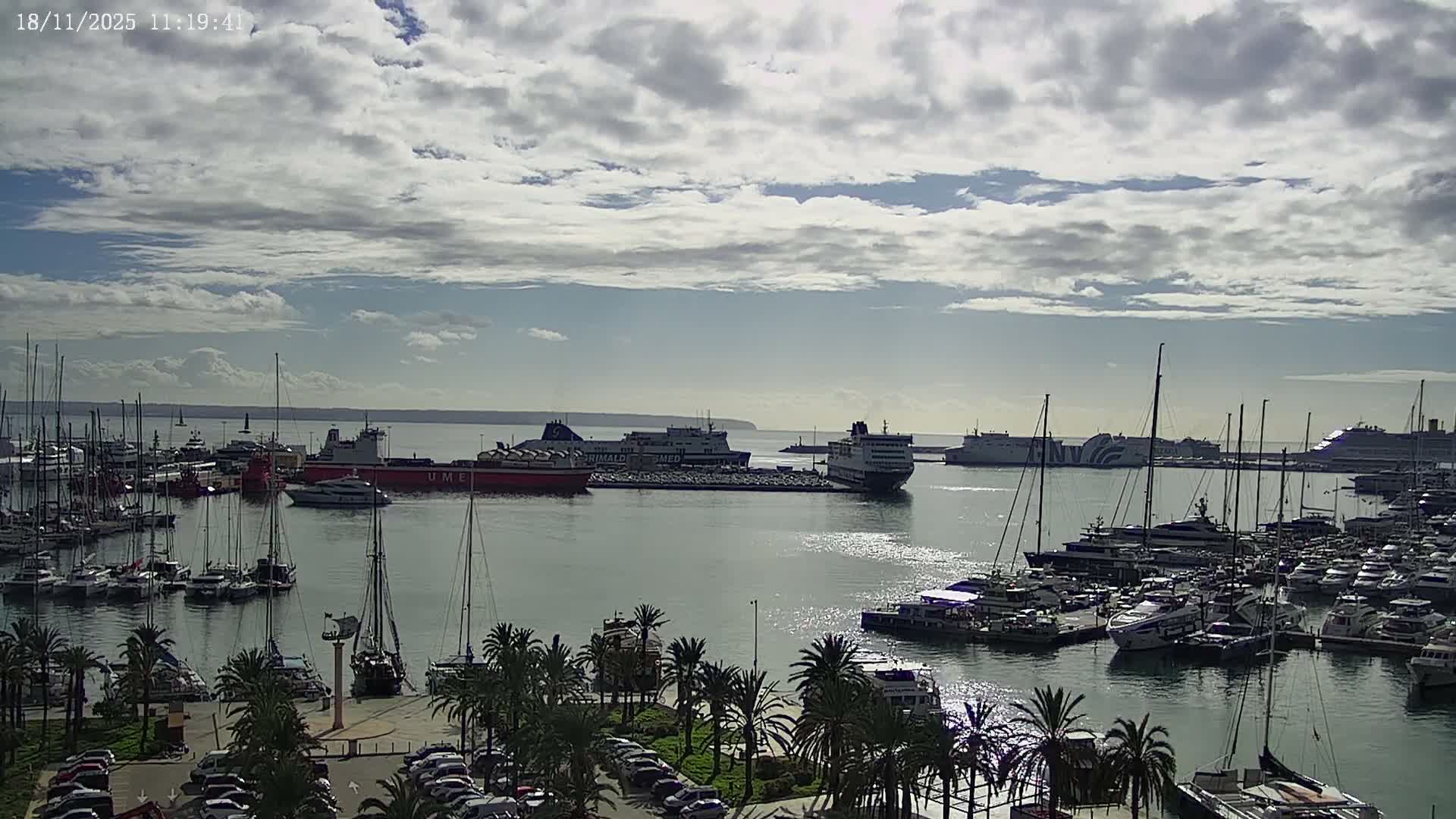 Palma de Mallorca, Paseo Maritimo (Av. de Gabriel Roca) & Marina Port de Mallorca Live Cam -Son Armadams, Ponent Discrict, Palma de Mallorca, Balearic Island, Spain