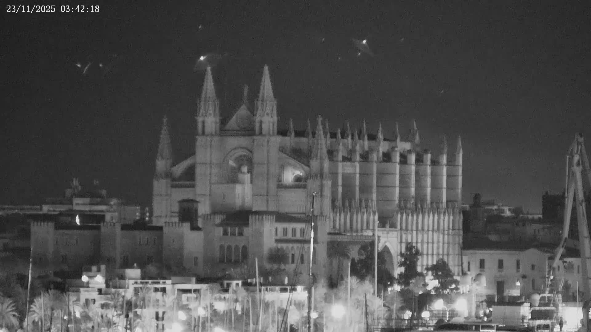 Palma de Mallorca, Paseo Maritimo (Av. de Gabriel Roca) & Marina Port de Mallorca Live Cam -Son Armadams, Ponent Discrict, Palma de Mallorca, Balearic Island, Spain