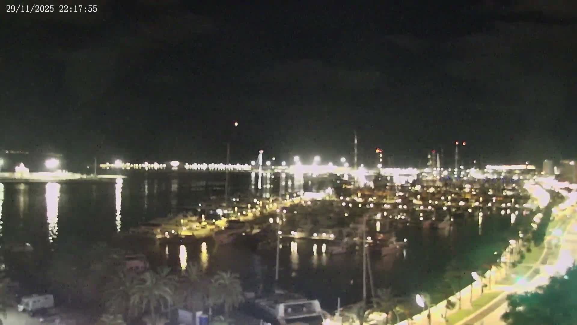 Palma de Mallorca, Paseo Maritimo (Av. de Gabriel Roca) & Marina Port de Mallorca Live Cam -Son Armadams, Ponent Discrict, Palma de Mallorca, Balearic Island, Spain