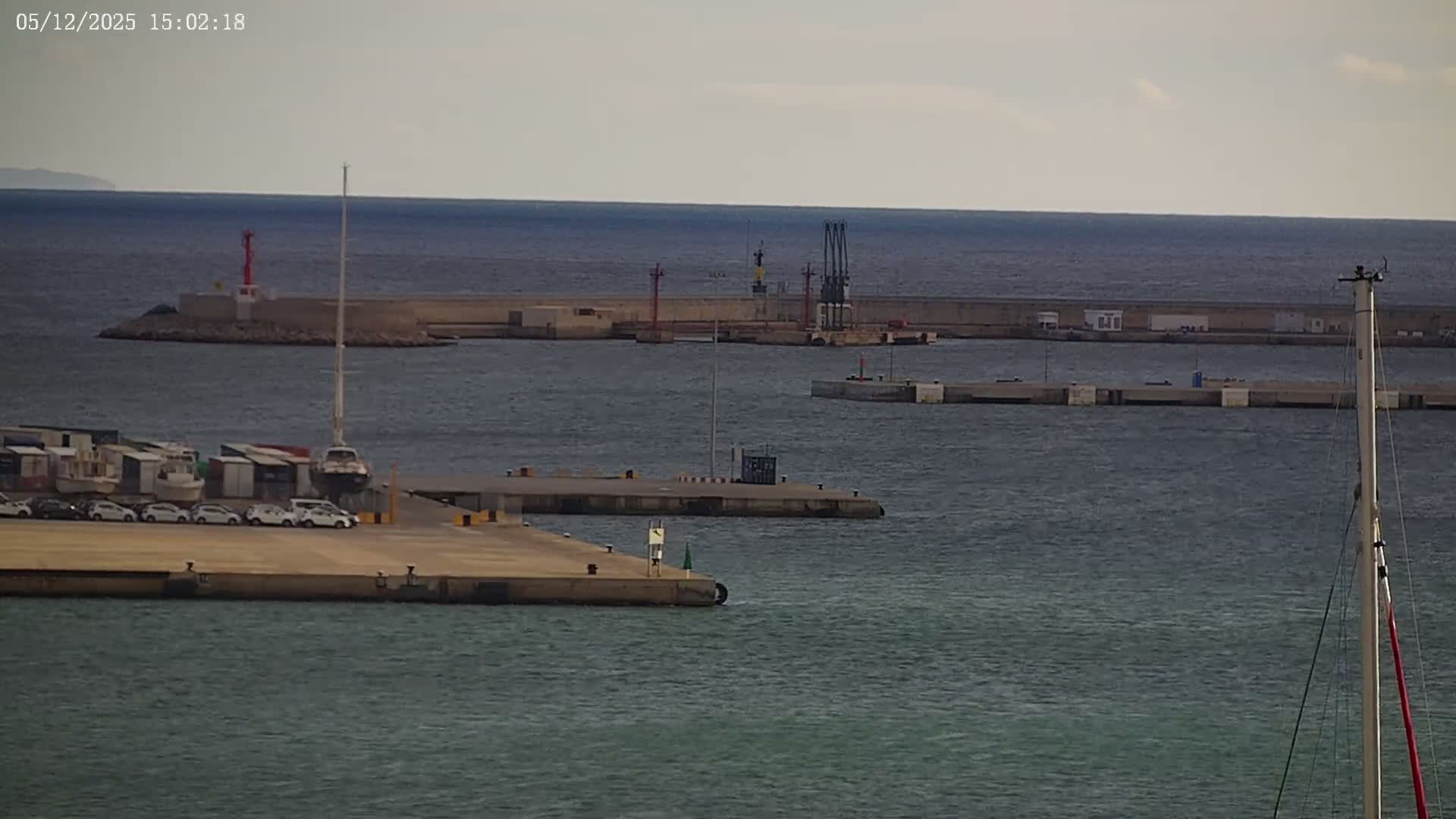 Palma de Mallorca, Paseo Maritimo (Av. de Gabriel Roca) & Marina Port de Mallorca Live Cam -Son Armadams, Ponent Discrict, Palma de Mallorca, Balearic Island, Spain