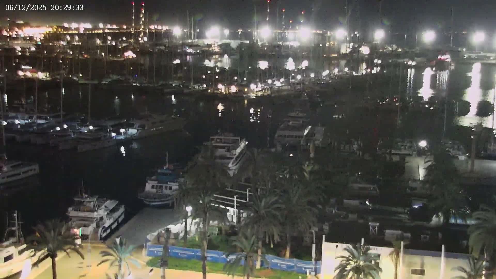 Palma de Mallorca, Paseo Maritimo (Av. de Gabriel Roca) & Marina Port de Mallorca Live Cam -Son Armadams, Ponent Discrict, Palma de Mallorca, Balearic Island, Spain
