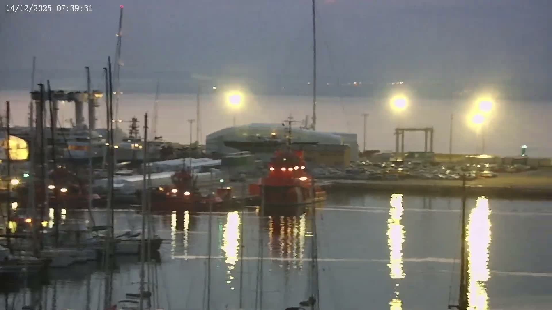 Palma de Mallorca, Paseo Maritimo (Av. de Gabriel Roca) & Marina Port de Mallorca Live Cam -Son Armadams, Ponent Discrict, Palma de Mallorca, Balearic Island, Spain