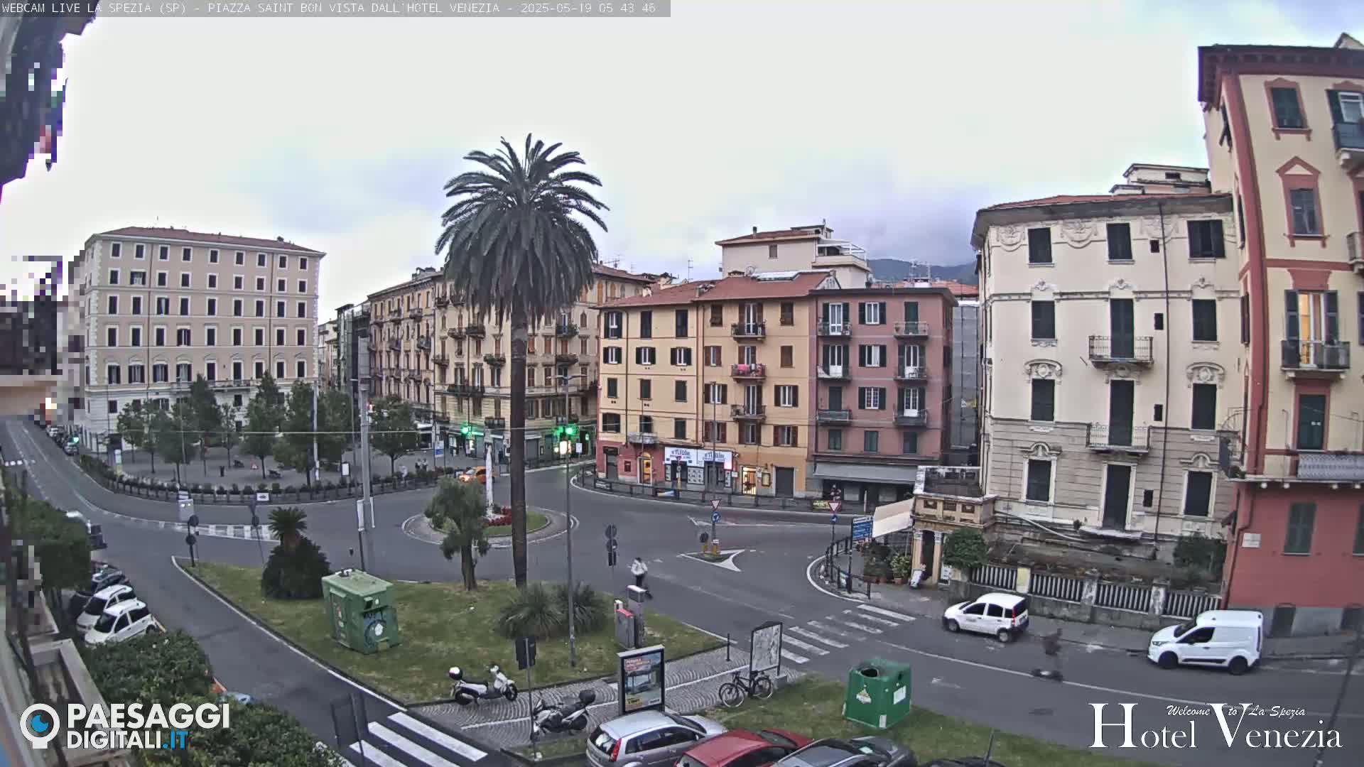 La Spezia Piazza Saint Bon Square Live Cam - Liguria, Italy