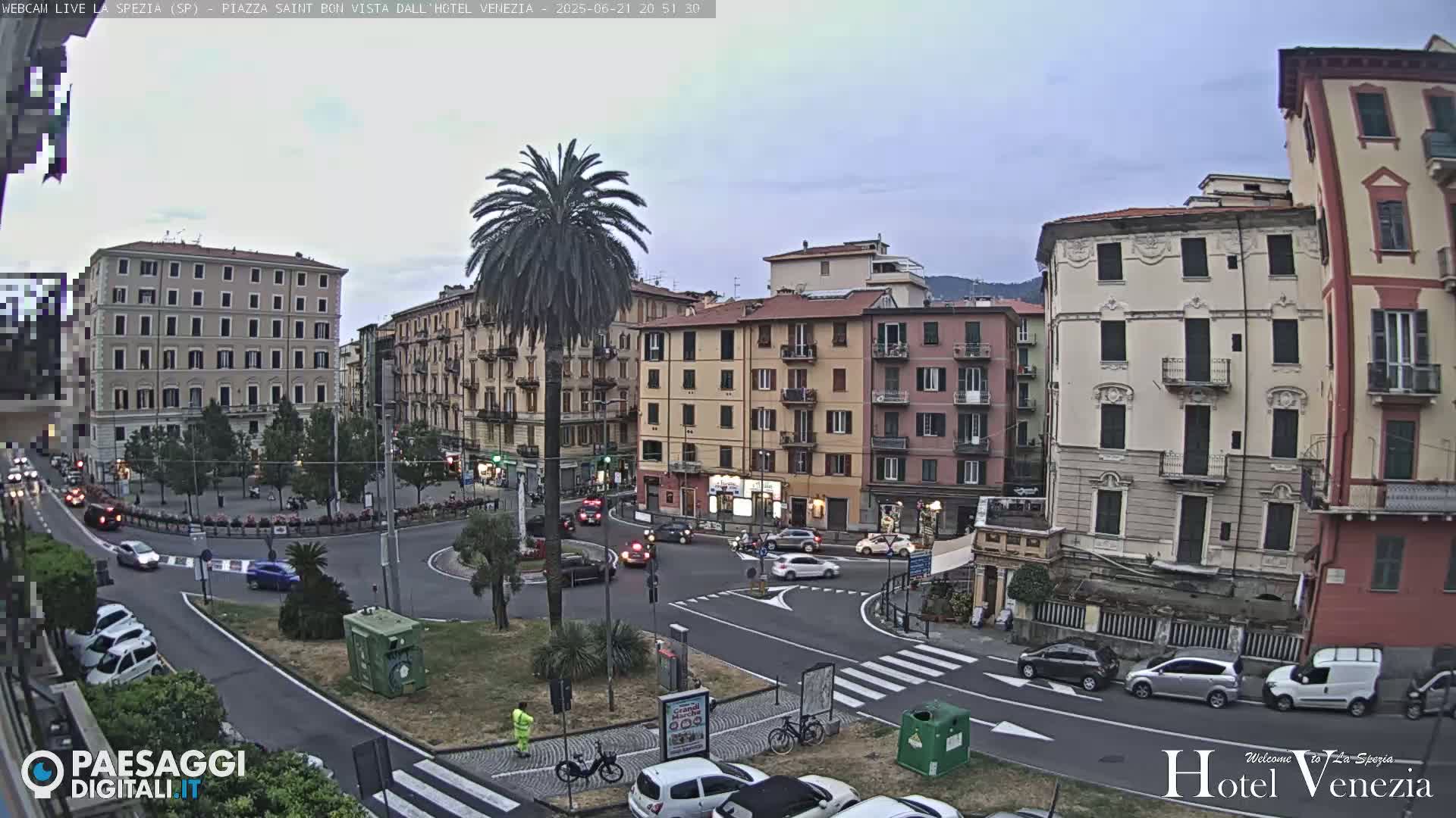 La Spezia Piazza Saint Bon Square Live Cam - Liguria, Italy