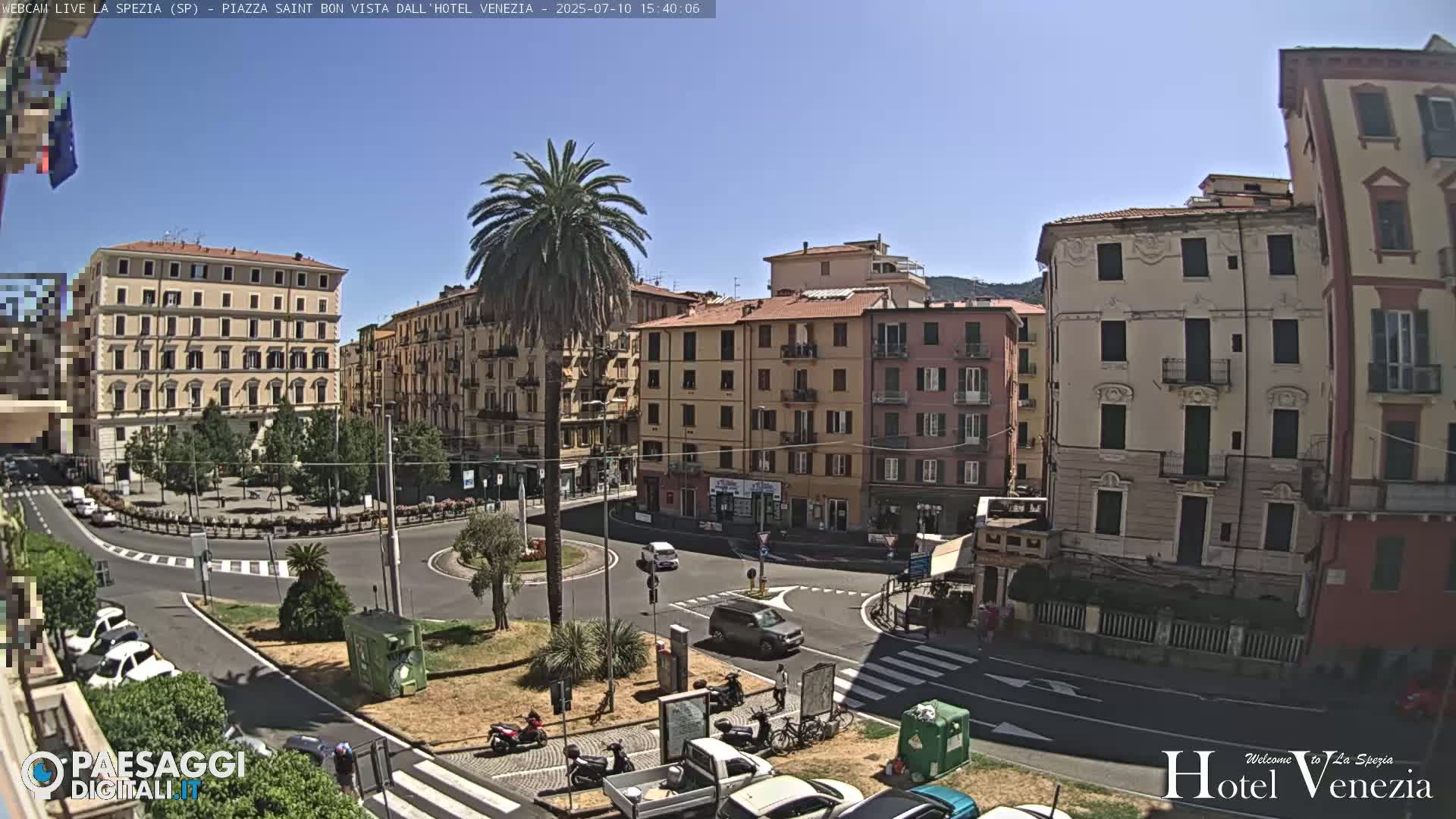 La Spezia Piazza Saint Bon Square Live Cam - Liguria, Italy