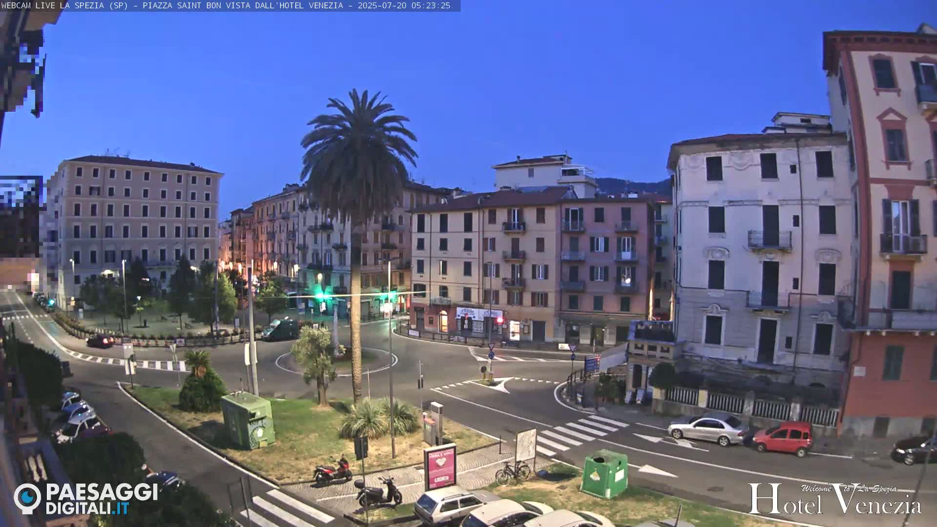 La Spezia Piazza Saint Bon Square Live Cam - Liguria, Italy