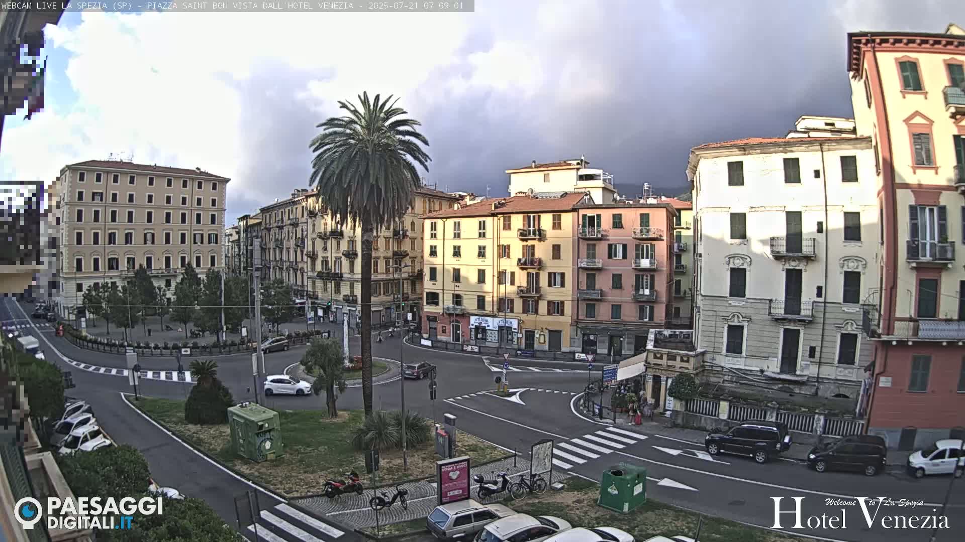 La Spezia Piazza Saint Bon Square Live Cam - Liguria, Italy