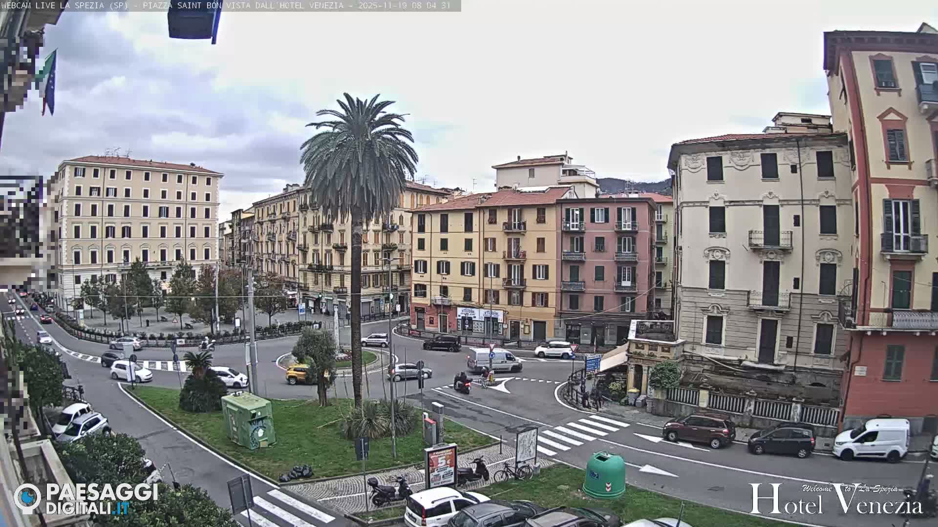 La Spezia Piazza Saint Bon Square Live Cam - Liguria, Italy