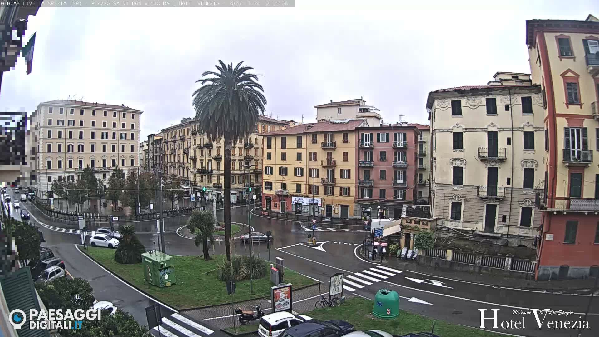 La Spezia Piazza Saint Bon Square Live Cam - Liguria, Italy