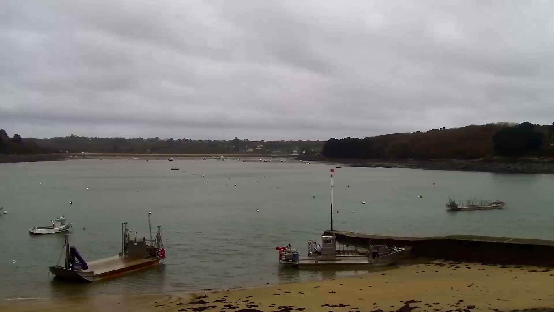 Plougasnou, Anse du Diben Cove Live Cam - Le Diben, Plougasnou, Morlaix, Finistere, Bretagne, France