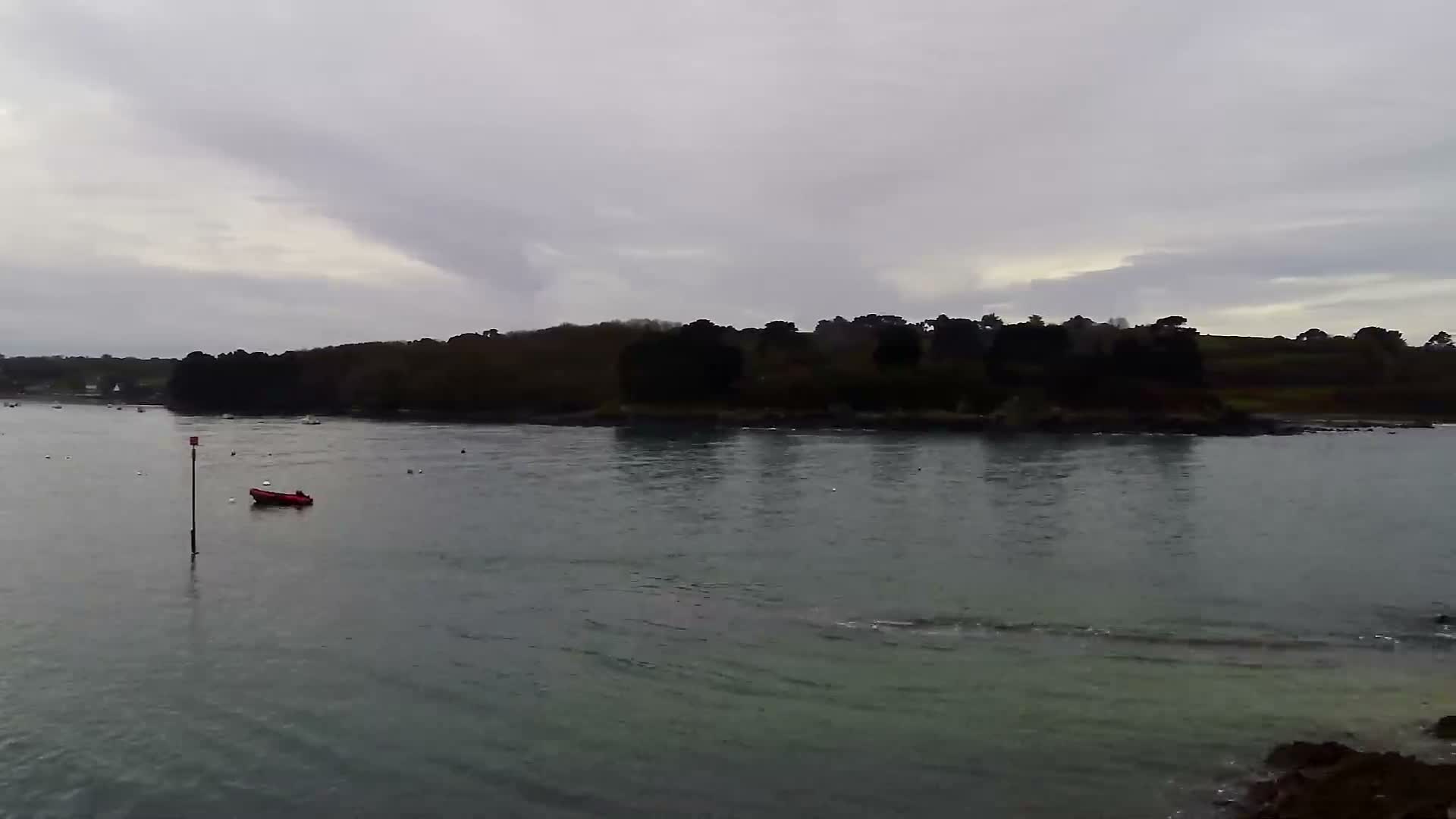 Plougasnou, Anse du Diben Cove Live Cam - Le Diben, Plougasnou, Morlaix, Finistere, Bretagne, France