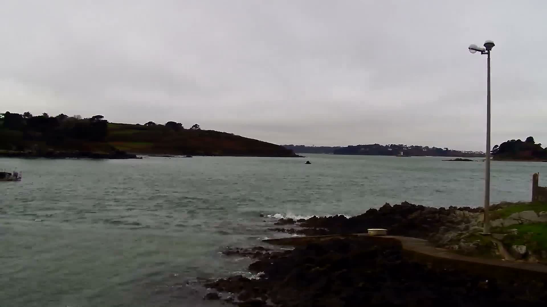 Plougasnou, Anse du Diben Cove Live Cam - Le Diben, Plougasnou, Morlaix, Finistere, Bretagne, France