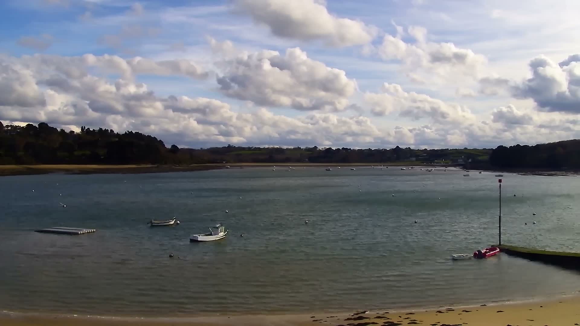 Plougasnou, Anse du Diben Cove Live Cam - Le Diben, Plougasnou, Morlaix, Finistere, Bretagne, France