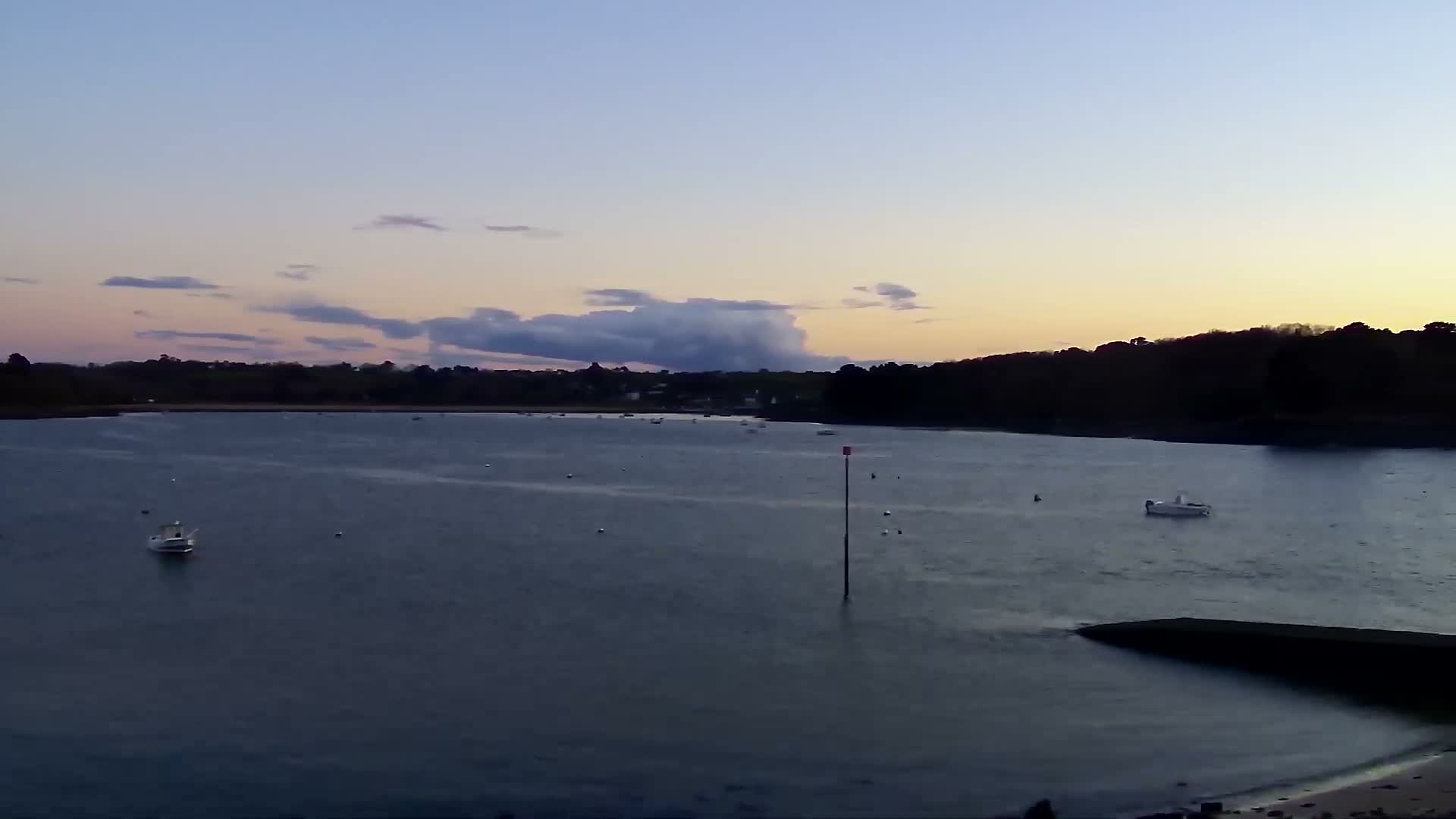 Plougasnou, Anse du Diben Cove Live Cam - Le Diben, Plougasnou, Morlaix, Finistere, Bretagne, France