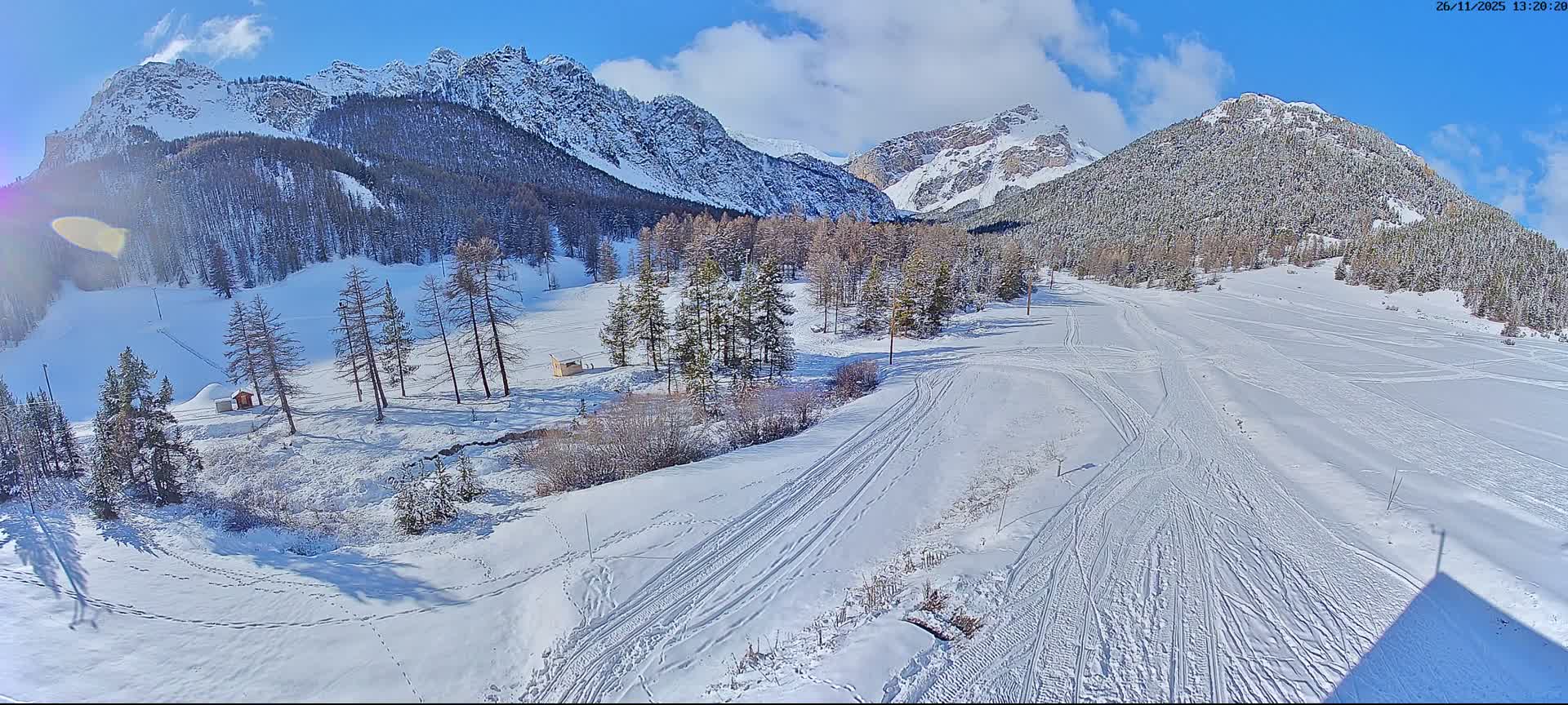 Arvieux Cross-Country Ski Center ( Foyer de ski de fond Arvieux) Live Cam - Brunissard, Arvieux, Briancon, Hautes-Alpes, Provence-Alpes-Cote d’Azur, France