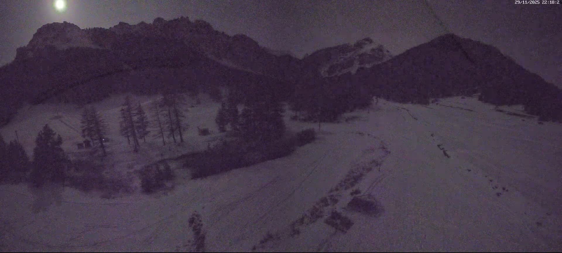 Arvieux Cross-Country Ski Center ( Foyer de ski de fond Arvieux) Live Cam - Brunissard, Arvieux, Briancon, Hautes-Alpes, Provence-Alpes-Cote d’Azur, France