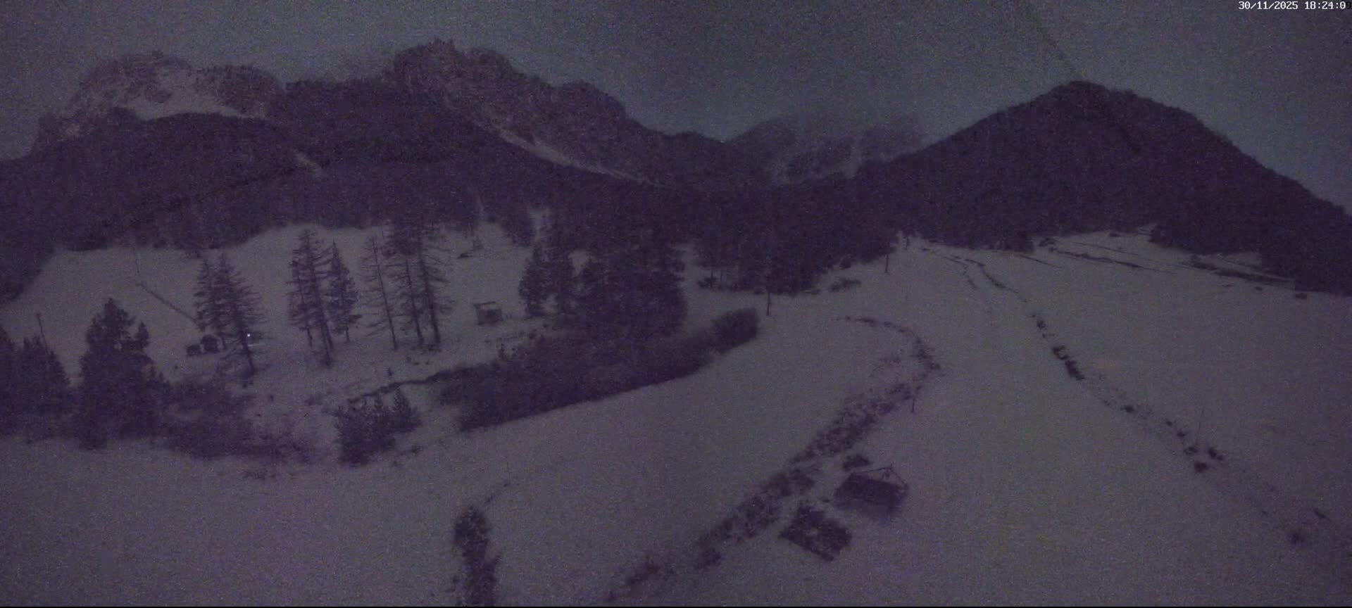 Arvieux Cross-Country Ski Center ( Foyer de ski de fond Arvieux) Live Cam - Brunissard, Arvieux, Briancon, Hautes-Alpes, Provence-Alpes-Cote d’Azur, France