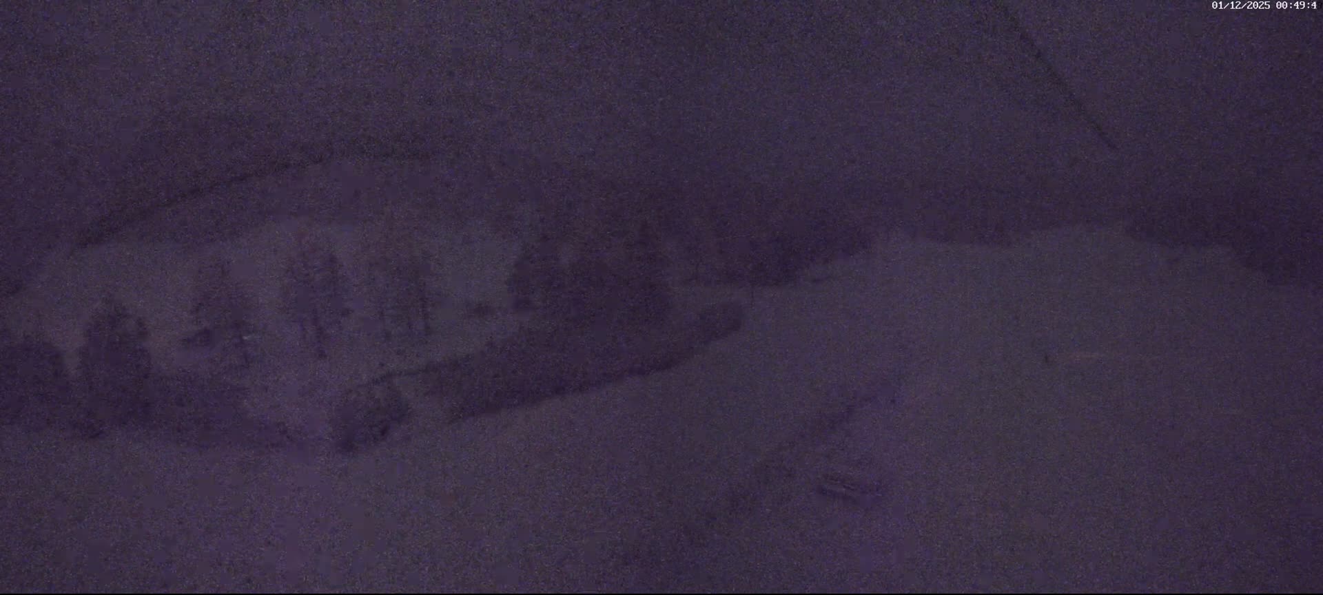 Arvieux Cross-Country Ski Center ( Foyer de ski de fond Arvieux) Live Cam - Brunissard, Arvieux, Briancon, Hautes-Alpes, Provence-Alpes-Cote d’Azur, France