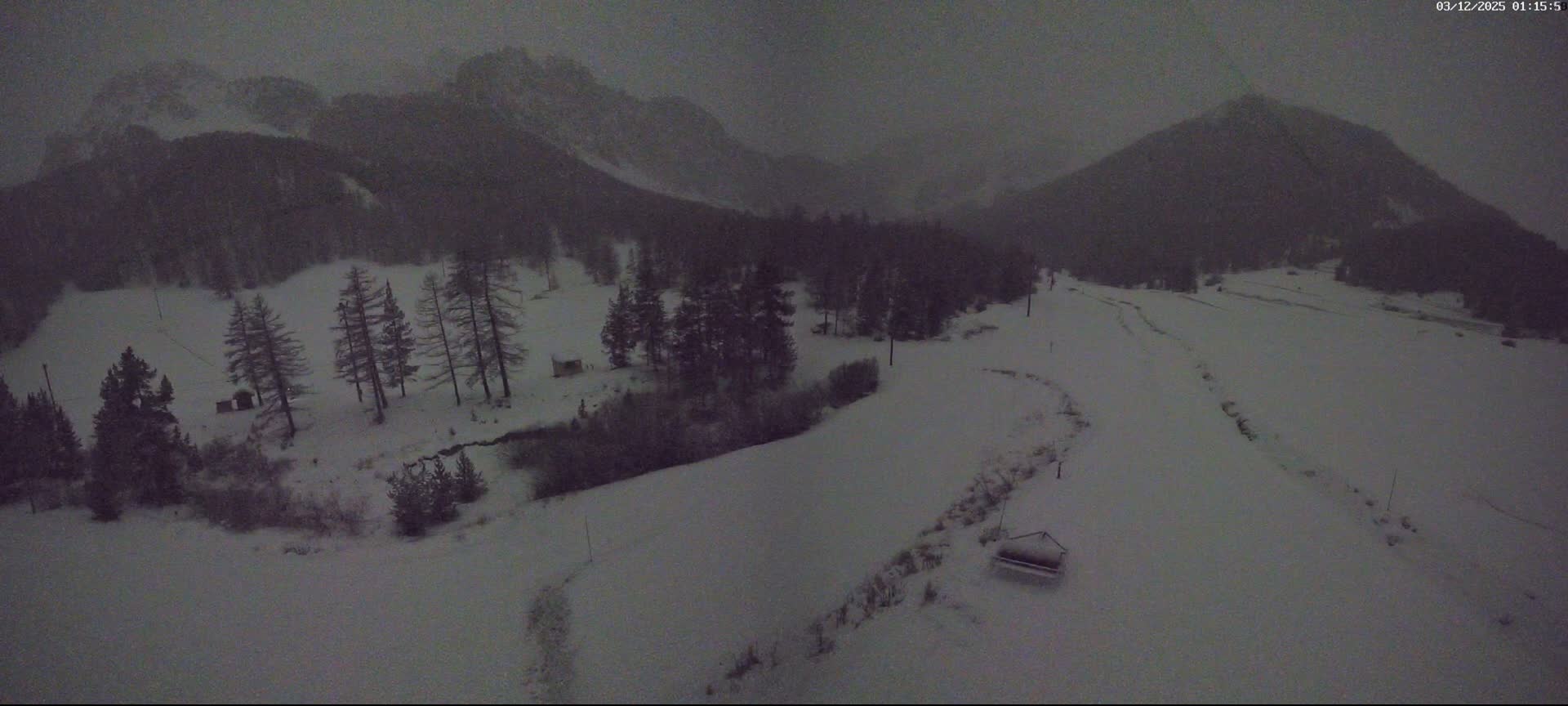 Arvieux Cross-Country Ski Center ( Foyer de ski de fond Arvieux) Live Cam - Brunissard, Arvieux, Briancon, Hautes-Alpes, Provence-Alpes-Cote d’Azur, France