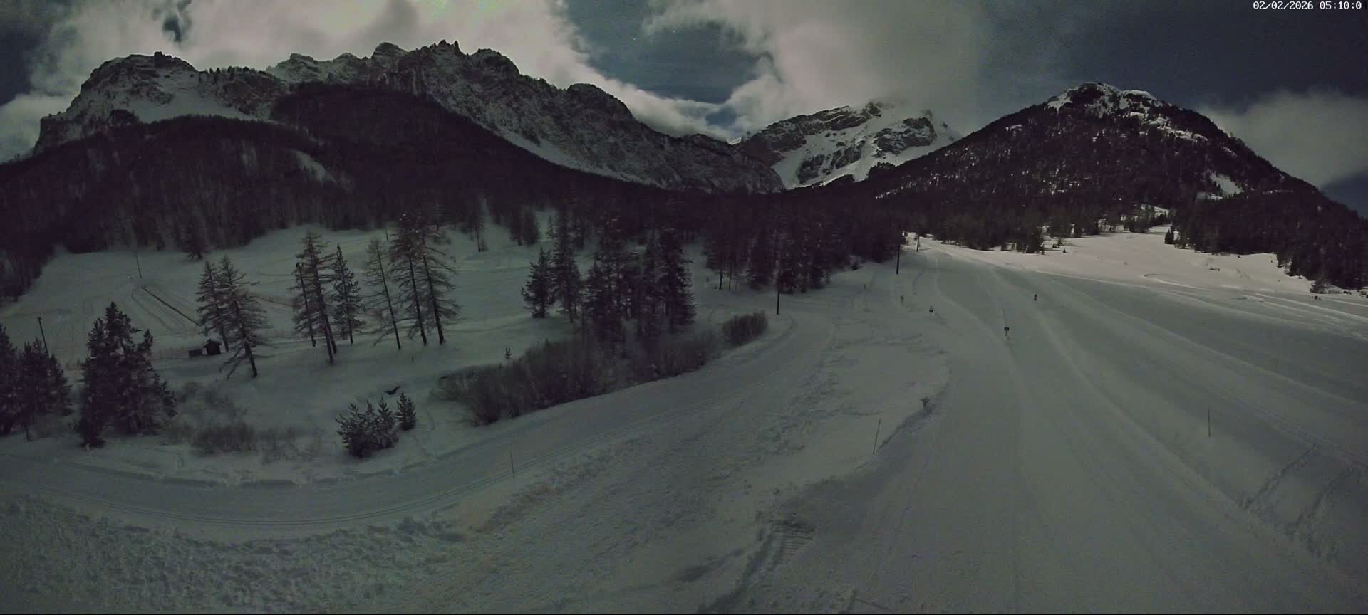 Arvieux Cross-Country Ski Center ( Foyer de ski de fond Arvieux) Live Cam - Brunissard, Arvieux, Briancon, Hautes-Alpes, Provence-Alpes-Cote d’Azur, France