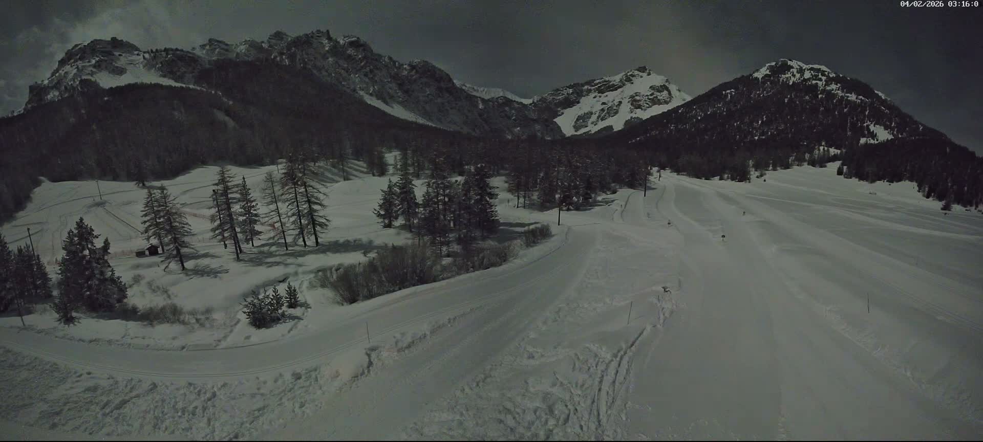 Arvieux Cross-Country Ski Center ( Foyer de ski de fond Arvieux) Live Cam - Brunissard, Arvieux, Briancon, Hautes-Alpes, Provence-Alpes-Cote d’Azur, France