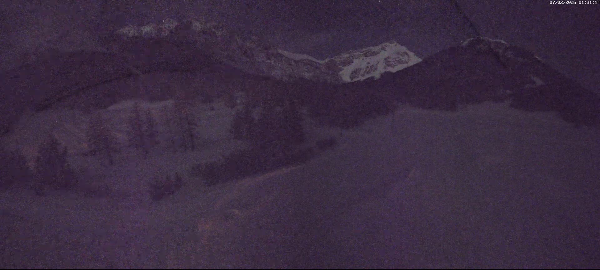 Arvieux Cross-Country Ski Center ( Foyer de ski de fond Arvieux) Live Cam - Brunissard, Arvieux, Briancon, Hautes-Alpes, Provence-Alpes-Cote d’Azur, France