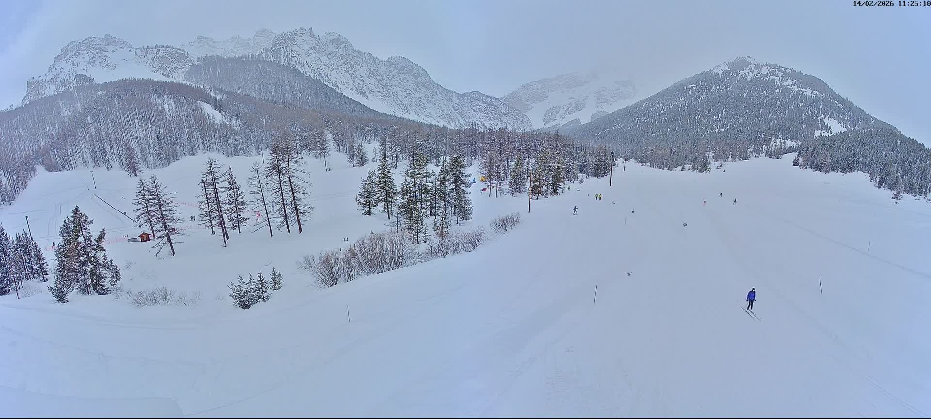 Arvieux Cross-Country Ski Center ( Foyer de ski de fond Arvieux) Live Cam - Brunissard, Arvieux, Briancon, Hautes-Alpes, Provence-Alpes-Cote d’Azur, France