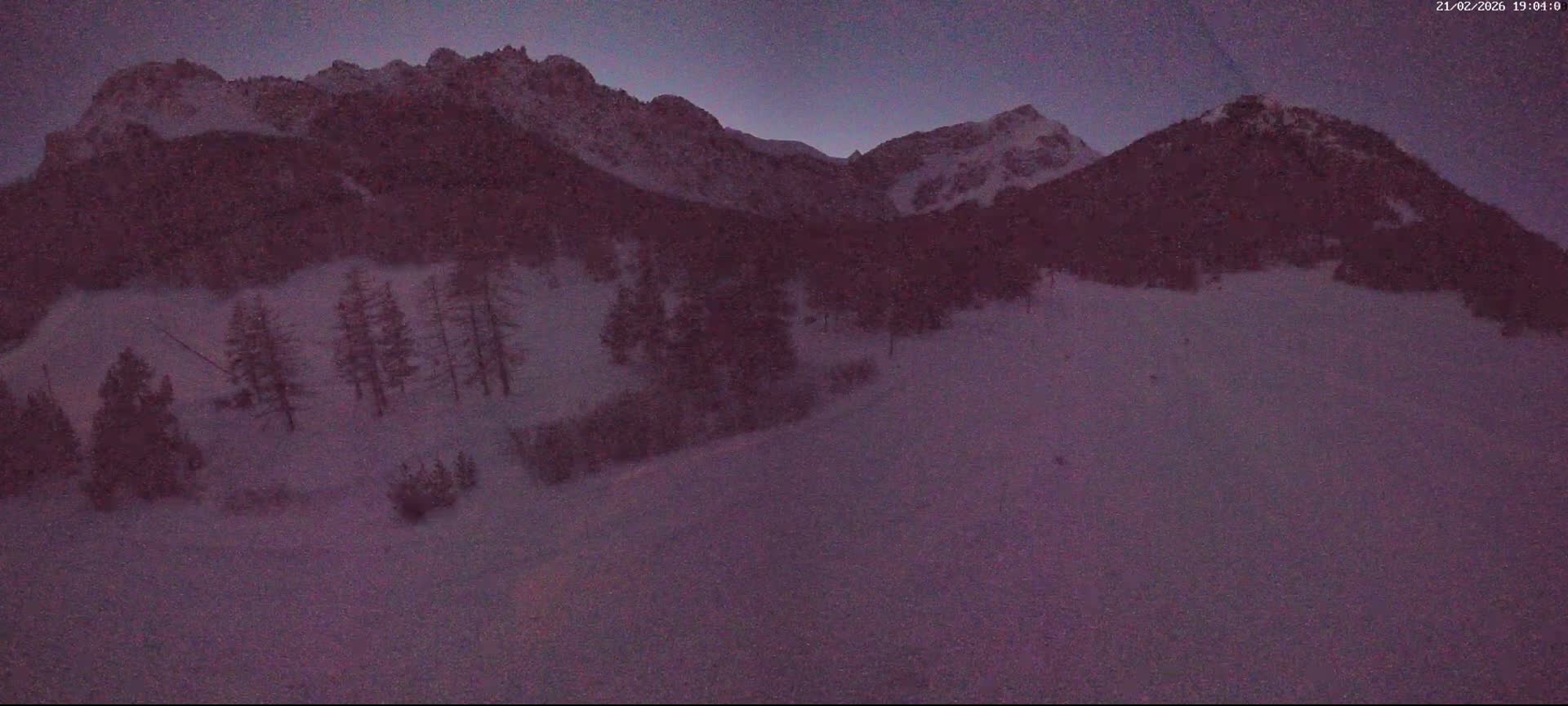 Arvieux Cross-Country Ski Center ( Foyer de ski de fond Arvieux) Live Cam - Brunissard, Arvieux, Briancon, Hautes-Alpes, Provence-Alpes-Cote d’Azur, France