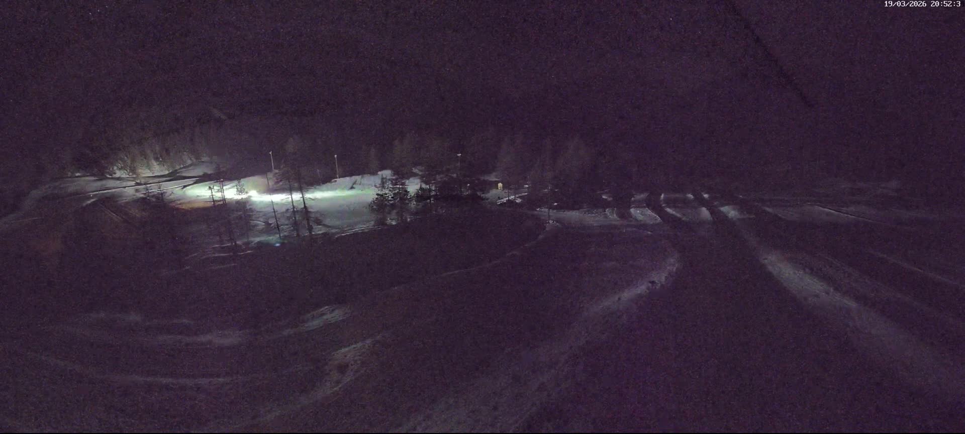 Arvieux Cross-Country Ski Center ( Foyer de ski de fond Arvieux) Live Cam - Brunissard, Arvieux, Briancon, Hautes-Alpes, Provence-Alpes-Cote d’Azur, France